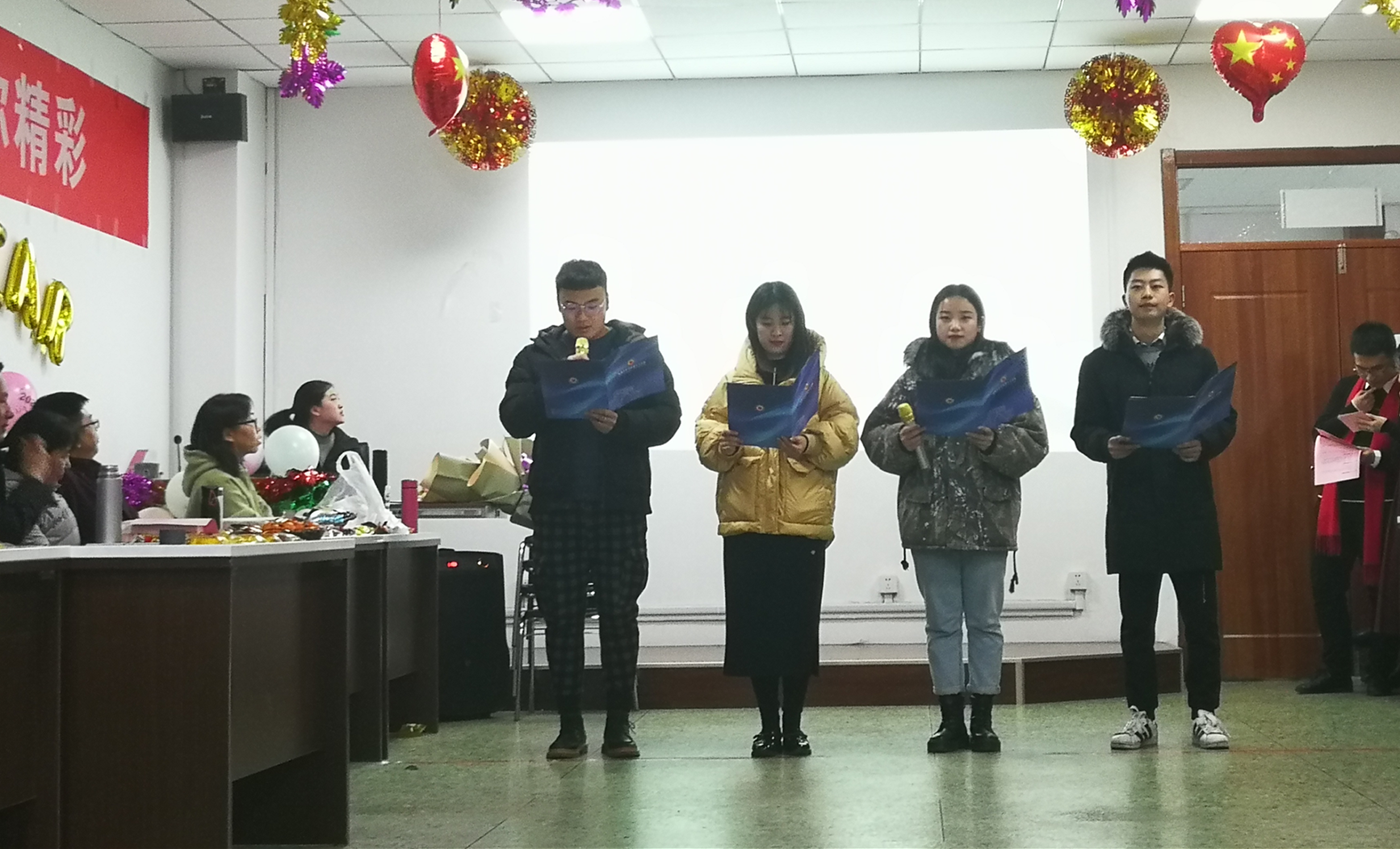 3b16d75ec15545199d29e010de7b260c.png 3b16d75ec15545199d29e010de7b260c.png